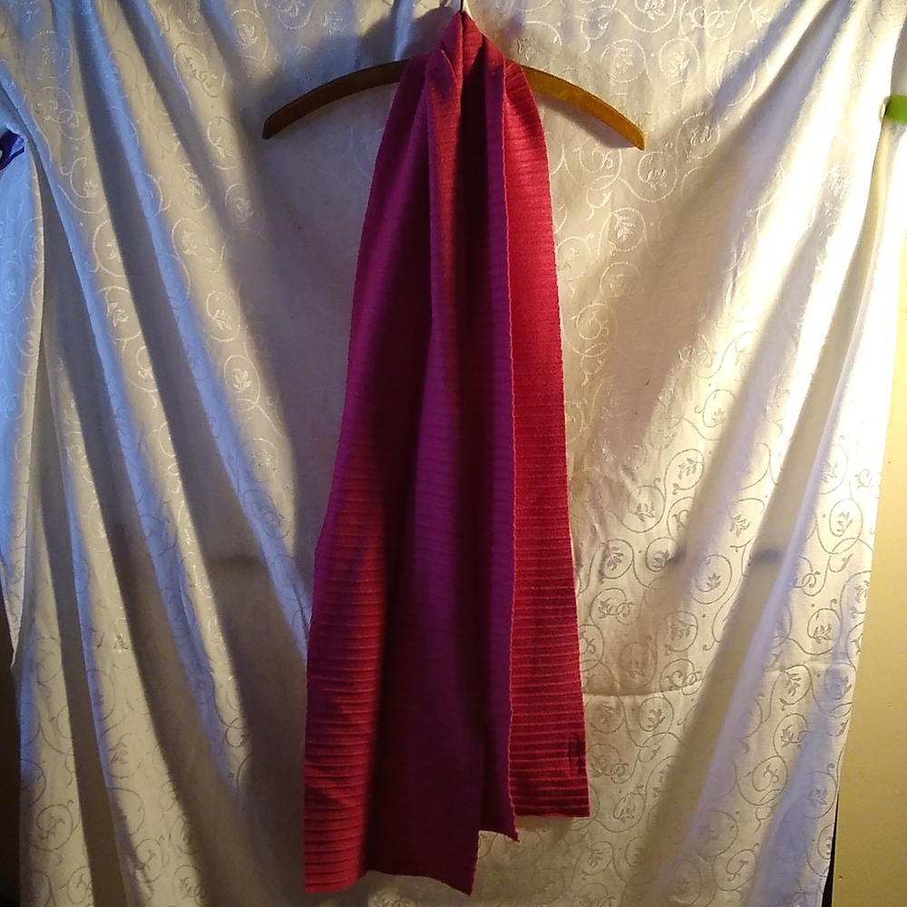 Cold water Creek pink scarf